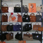Magasin de v�tements et chaussures � Lunel