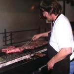 Les c�tes de boeuf sont grill�es sur place