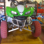 Pneus et r�paration de voiture, moto quad Vendres